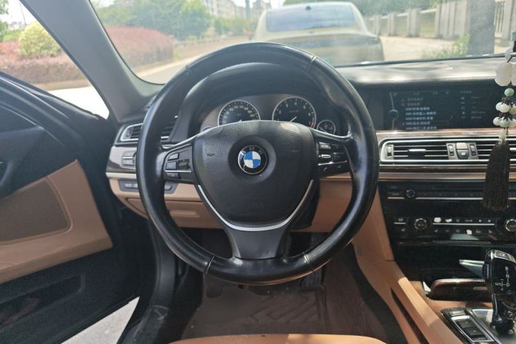 Used BMW 7 Series 2011 760Li Steinway Limited Edition Steering Wheel