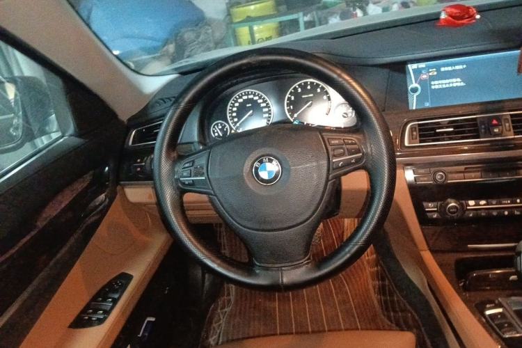 Used BMW 7 Series 2011 730Li Elegant Model Steering Wheel