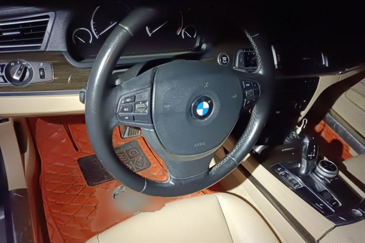 Used BMW 7 Series 2011 730Li Elegant Model Steering Wheel