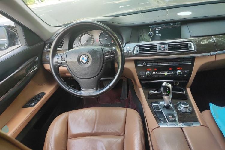 Used BMW 7 Series 2011 730Li Elegant Model Steering Wheel