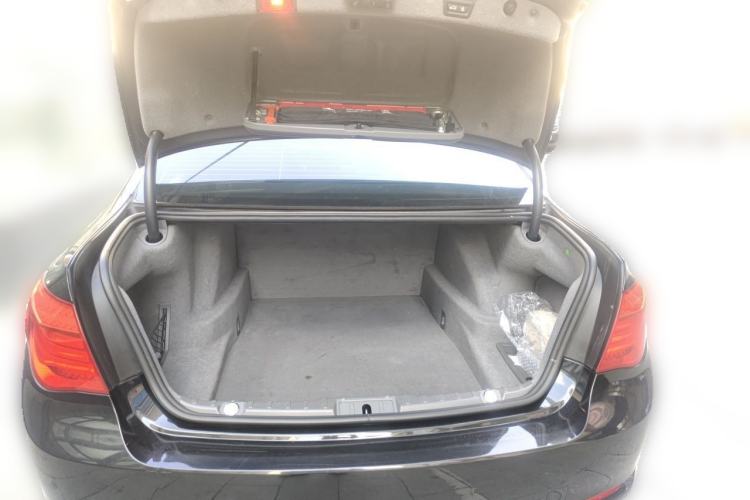 Used BMW 7 Series 2011 750Li xDrive Trunk