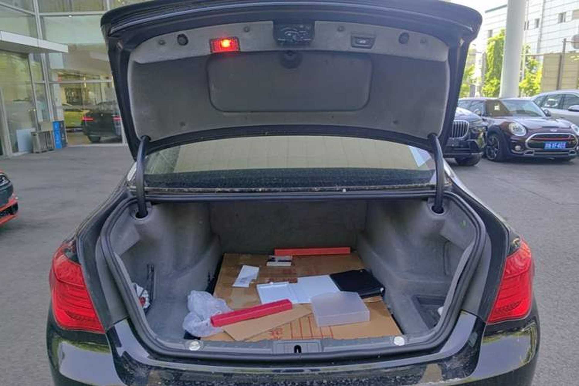 Used BMW 7 Series 2011 730Li Elegant Model Trunk