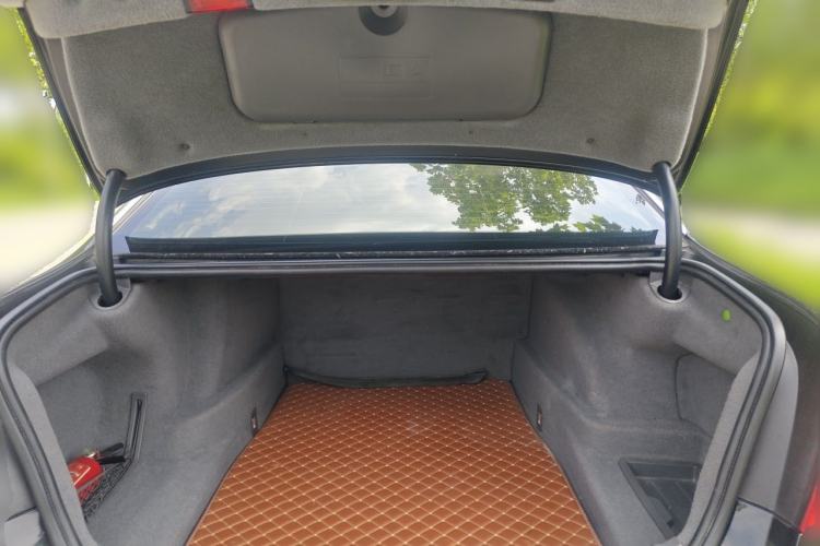 Used BMW 7 Series 2011 730Li Elegant Model Trunk