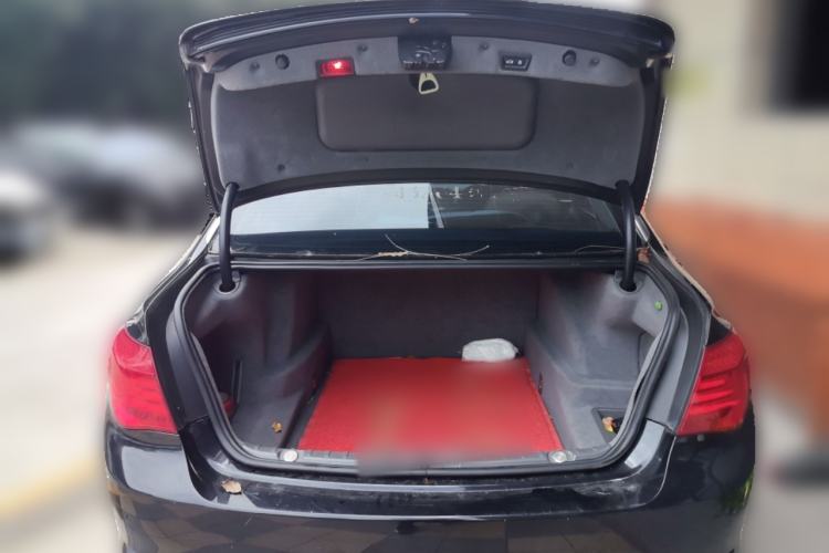 Used BMW 7 Series 2011 730Li Elegant Model Trunk