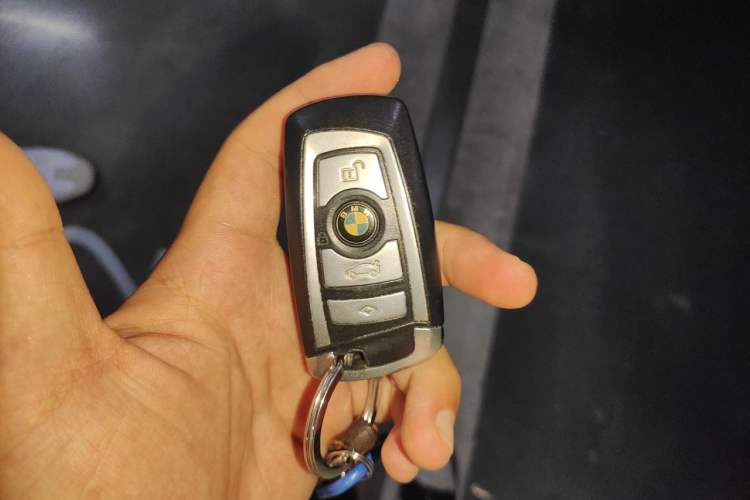 Used BMW 7 Series 2011 730Li Elegant Model Vehicle Key