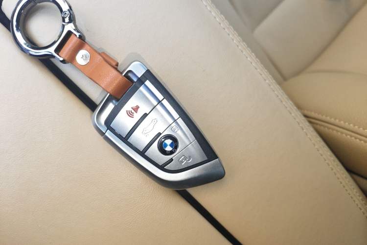 Used BMW 7 Series 2011 730Li Elegant Model Vehicle Key