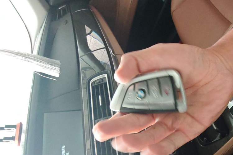 Used BMW 7 Series 2011 730Li Elegant Model Vehicle Key
