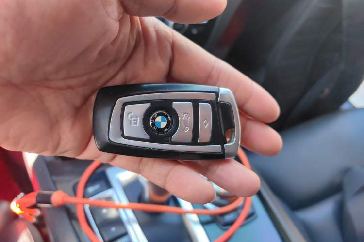 Used BMW 7 Series 2011 750Li xDrive Vehicle Key