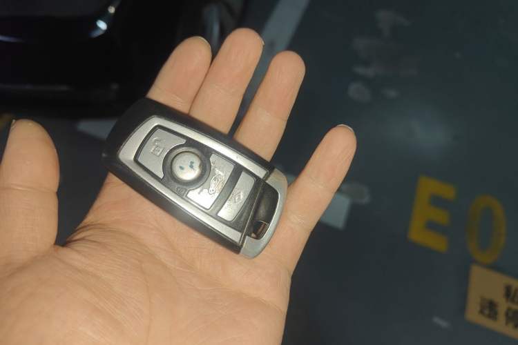 Used BMW 7 Series 2011 730Li Elegant Model Vehicle Key
