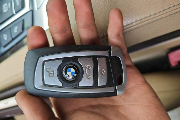 Used BMW 7 Series 2011 730Li Elegant Model Vehicle Key