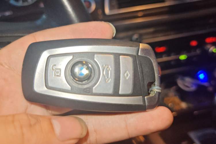 Used BMW 7 Series 2011 730Li Elegant Model Vehicle Key