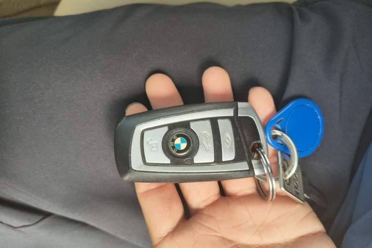 Used BMW 7 Series 2011 730Li Elegant Model Vehicle Key