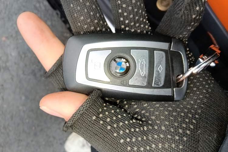 Used BMW 7 Series 2011 730Li Elegant Model Vehicle Key