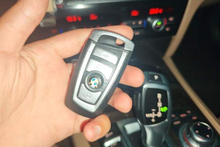 Used BMW 7 Series 2011 740Li Steinway Limited Edition Vehicle Key
