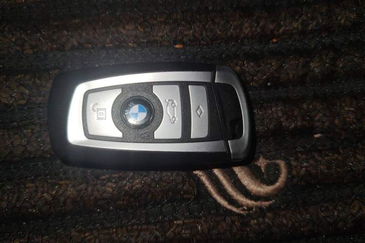 Used BMW 7 Series 2011 730Li Elegant Model Vehicle Key