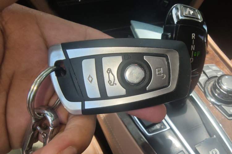 Used BMW 7 Series 2011 760Li Steinway Limited Edition Vehicle Key