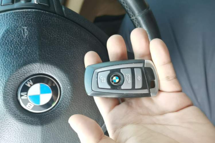 Used BMW 7 Series 2011 730Li Elegant Model Vehicle Key