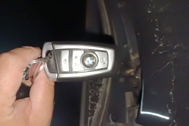 Used BMW 7 Series 2011 730Li Elegant Model Vehicle Key