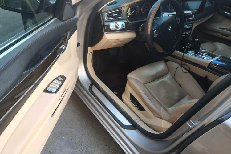 Used BMW 7 Series 2011 730Li Elegant Model Driver Seat