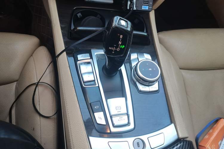 Used BMW 7 Series 2011 730Li Elegant Model Gear Lever