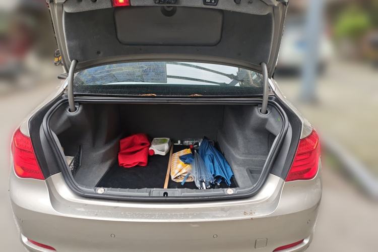 Used BMW 7 Series 2011 730Li Elegant Model Trunk