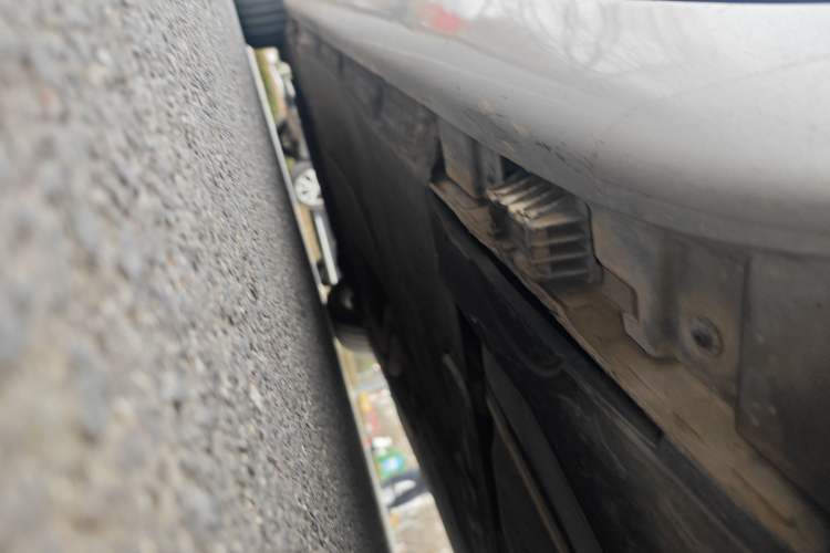 Used BMW 7 Series 2011 730Li Elegant Model Chassis Rear Left