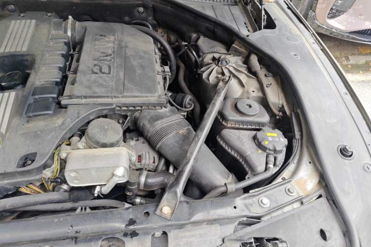 Used BMW 7 Series 2011 740Li Steinway Limited Edition Engine Bay Left