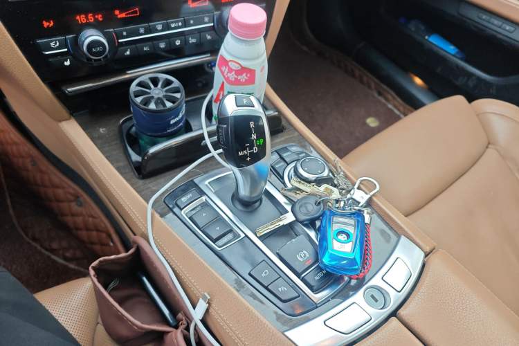 Used BMW 7 Series 2011 730Li Elegant Model Gear Lever