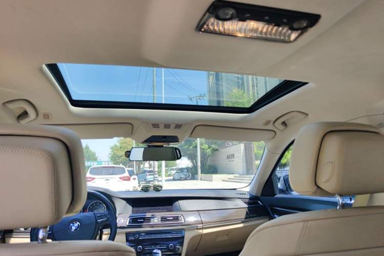 Used BMW 7 Series 2011 730Li Elegant Model Headliner