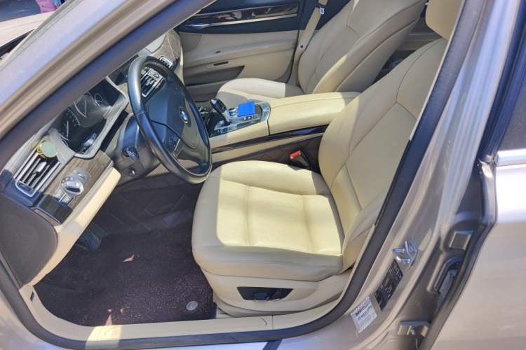 Used BMW 7 Series 2011 730Li Elegant Model Left Front Seat