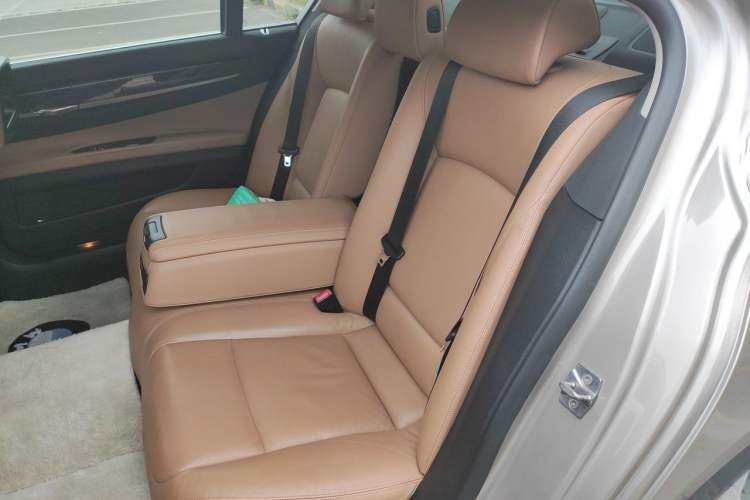 Used BMW 7 Series 2011 730Li Elegant Model Left Rear Seat