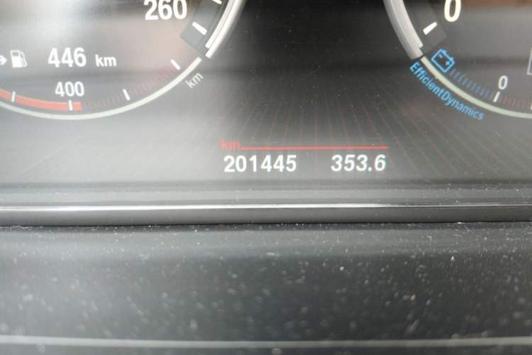Used BMW 7 Series 2011 730Li Elegant Model Odometer Close Up