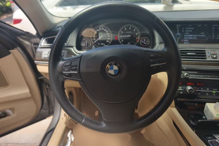 Used BMW 7 Series 2011 730Li Elegant Model Steering Wheel