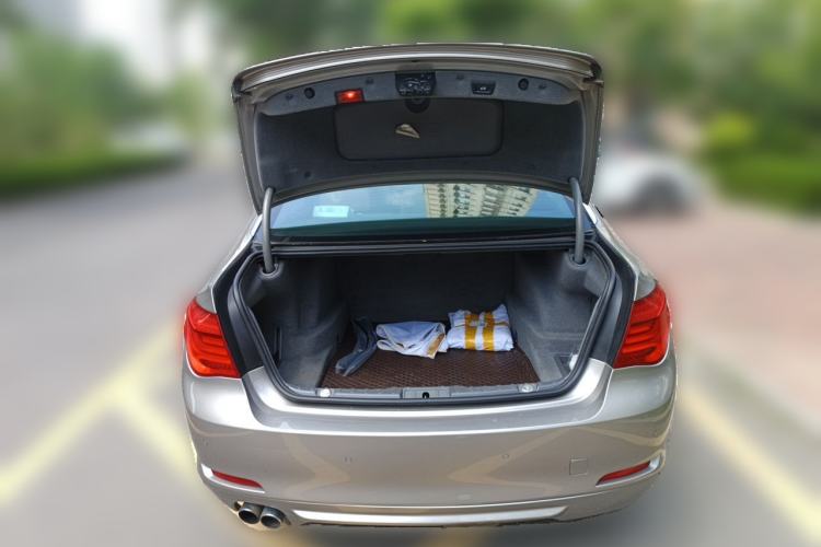Used BMW 7 Series 2011 730Li Elegant Model Trunk