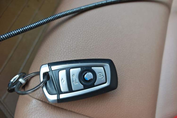 Used BMW 7 Series 2011 730Li Elegant Model Vehicle Key