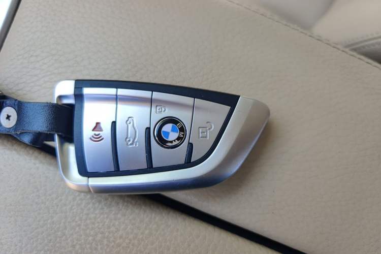 Used BMW 7 Series 2011 730Li Elegant Model Vehicle Key