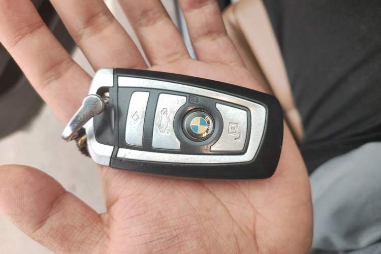 Used BMW 7 Series 2011 730Li Elegant Model Vehicle Key