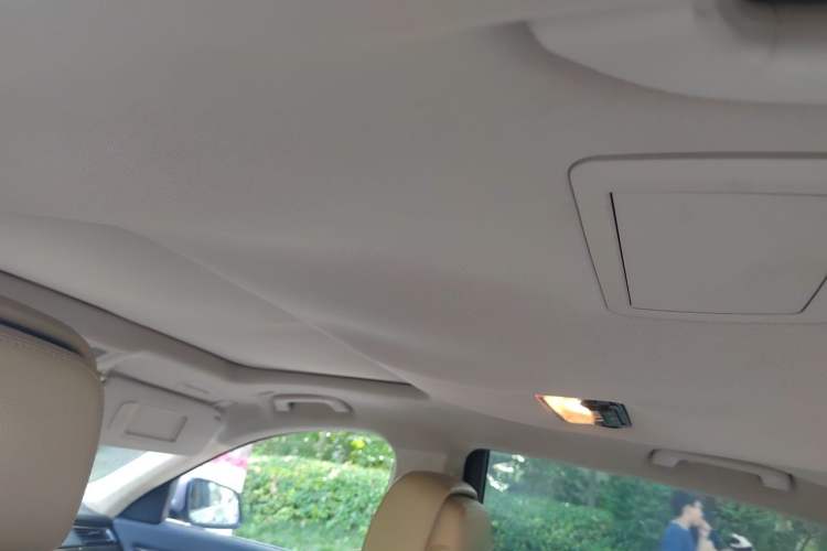 Used BMW 7 Series 2011 730Li Elegant Model Headliner