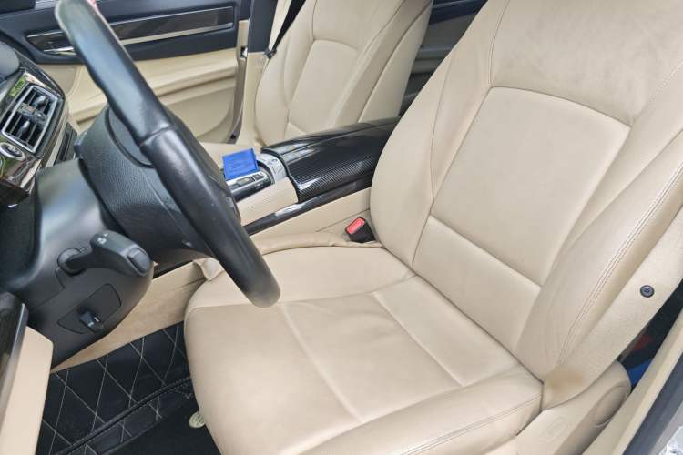 Used BMW 7 Series 2011 730Li Elegant Model Left Front Seat