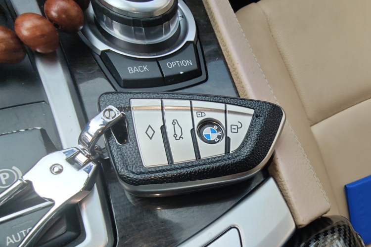Used BMW 7 Series 2011 730Li Elegant Model Vehicle Key