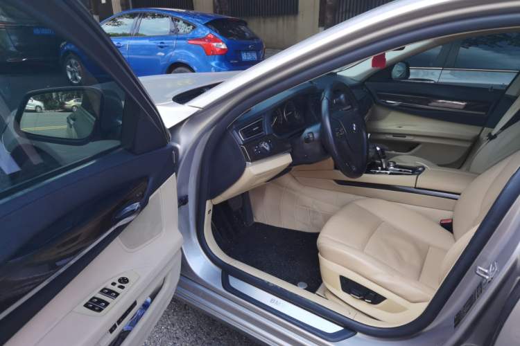 Used BMW 7 Series  Driver Seat