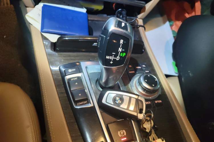 Used BMW 7 Series 2011 730Li Elegant Model Gear Lever