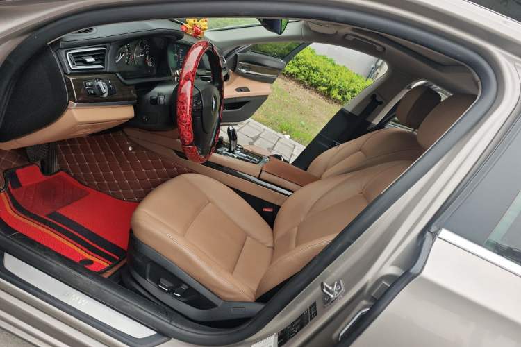 Used BMW 7 Series 2011 730Li Elegant Model Left Front Seat