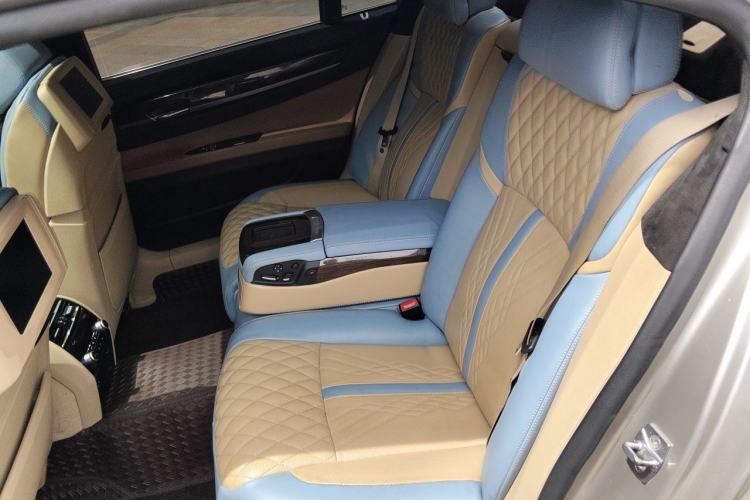 Used BMW 7 Series 2011 730Li Elegant Model Left Rear Seat