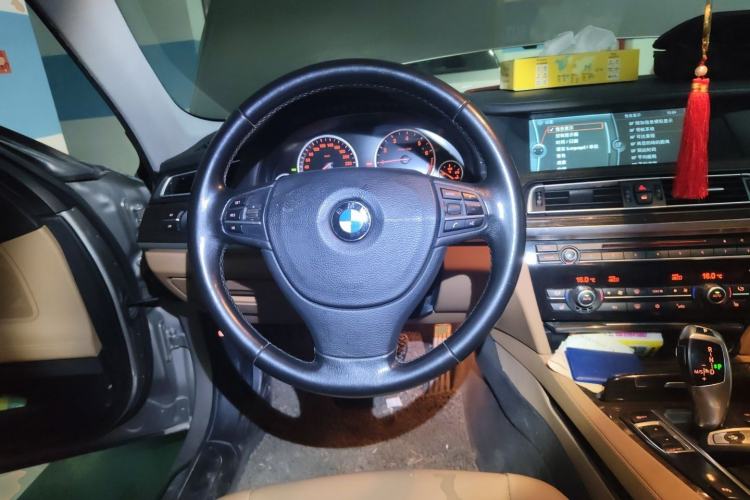 Used BMW 7 Series 2011 730Li Elegant Model Steering Wheel