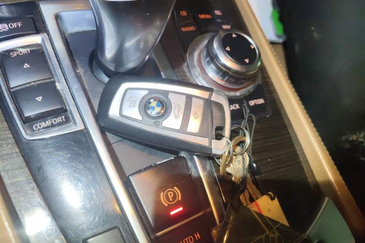 Used BMW 7 Series 2011 730Li Elegant Model Vehicle Key