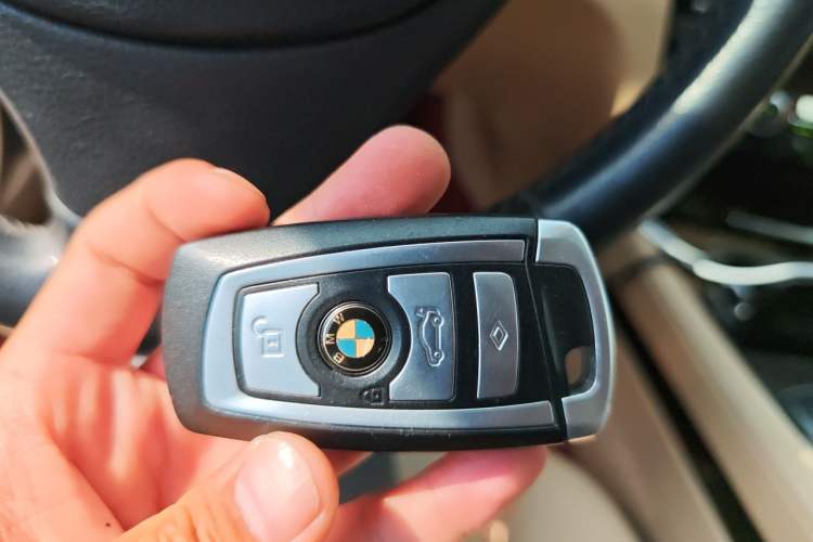 Used BMW 7 Series 2011 730Li Elegant Model Vehicle Key