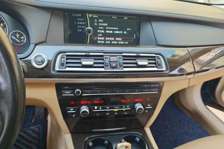 Used BMW 7 Series 2011 730Li Elegant Model Audio And AC Panel