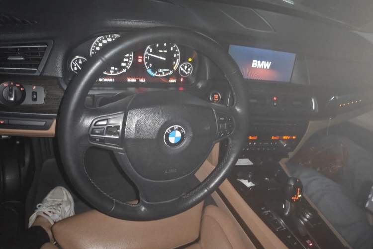 Used BMW 7 Series 2011 750Li xDrive Center Console