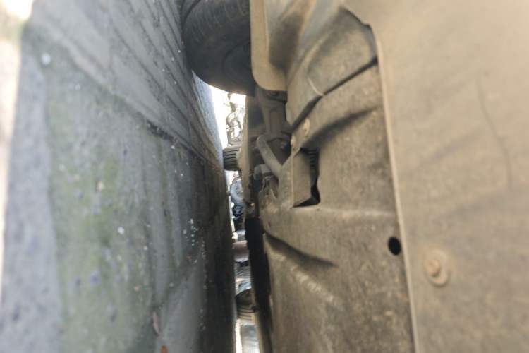 Used BMW 7 Series 2011 730Li Elegant Model Chassis Front Right